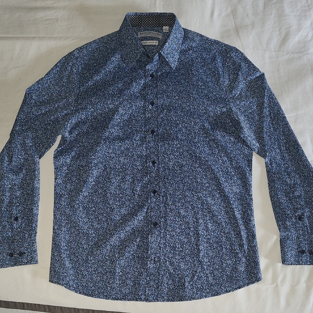 Nick Graham Mens Blue Casual Button Down Shirt with Subtle Pattern